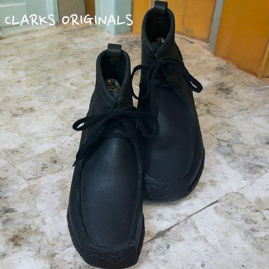 r2d32 クラークスオリジナルズ　ナタリーハイカット　ブラック　26