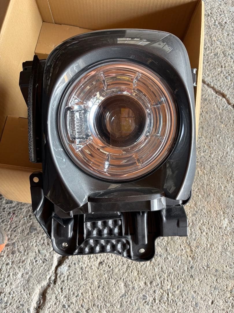 mk53s 右ヘッドライトLED